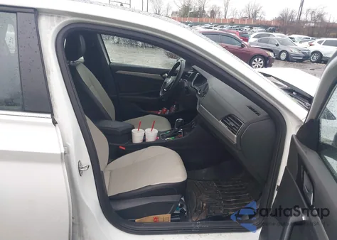 2019 Volkswagen Jetta 1.4T R-Line/1.4T S/1.4T Se from USA, damaged, VIN 3VWC57BU6KM250640